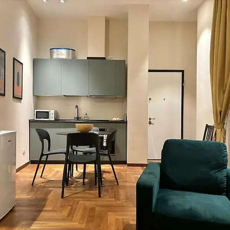 Lovely Flat Nearby Piazza Maggiore Apartman